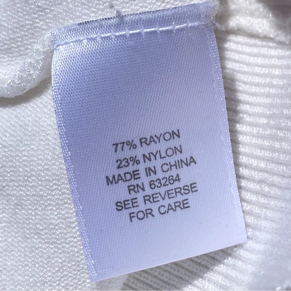 Roz & Ali Pink Floral Cold Shoulder 3/4 Sleeve V Neck Light Sweater Top 1X EUC - Picture 6 of 6